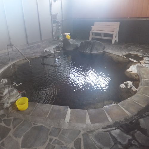 第一浴場(男湯)岩風呂