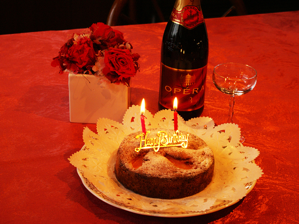 【お誕生日やお祝い♪女子会にも】フレンチコース＆当館お手製のホールケーキ付プラン