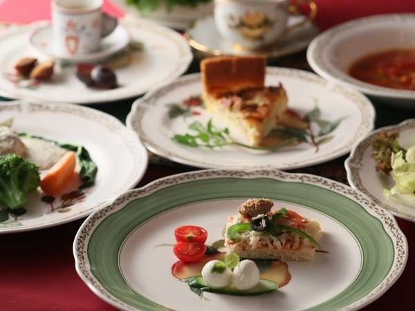 【春SALE】【一番人気★２食付 】フレンチコースディナー♪軽井沢を優雅に満喫