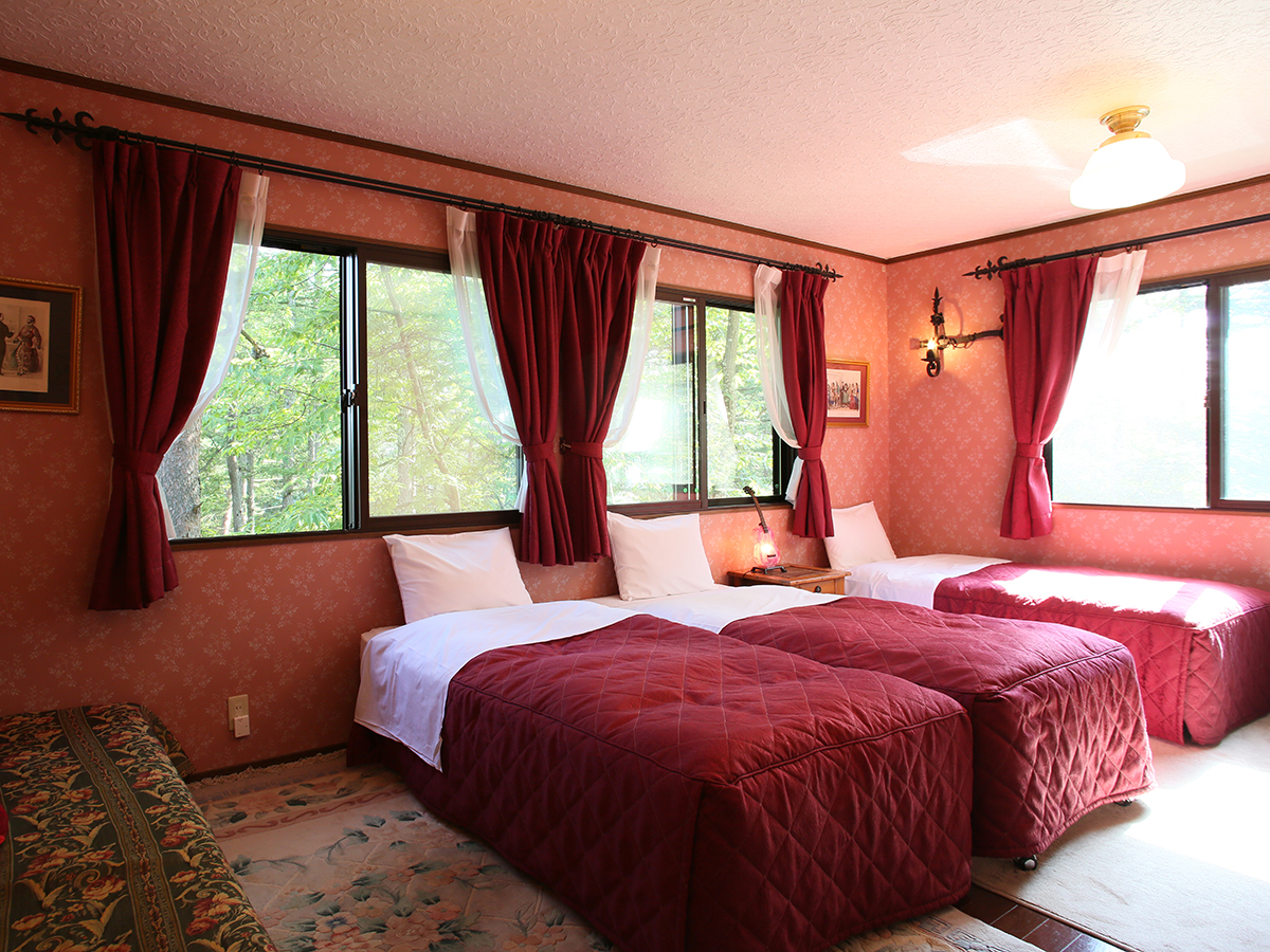 【お二人でスイート利用も可】2～4名◆禁煙 ／客室ロジーナ