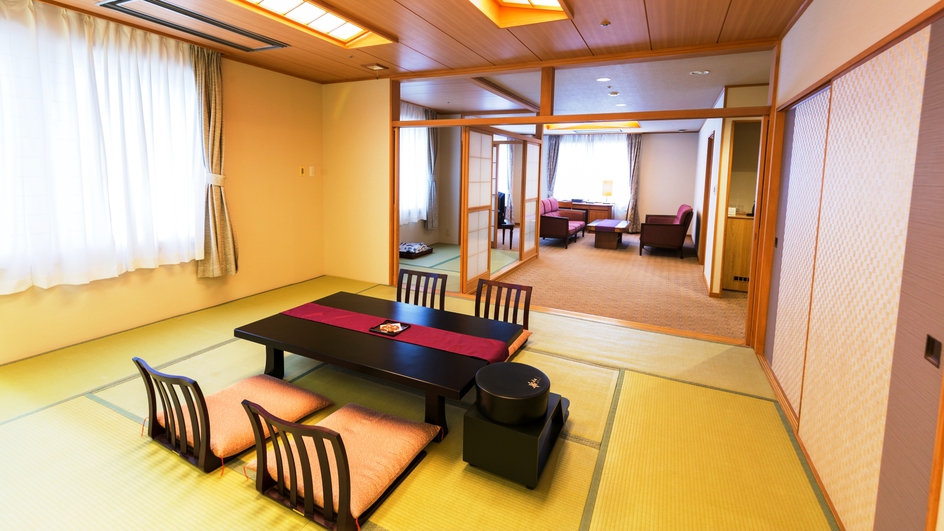【禁煙・和洋室】（和室８畳＋ツイン＋リビングルーム）