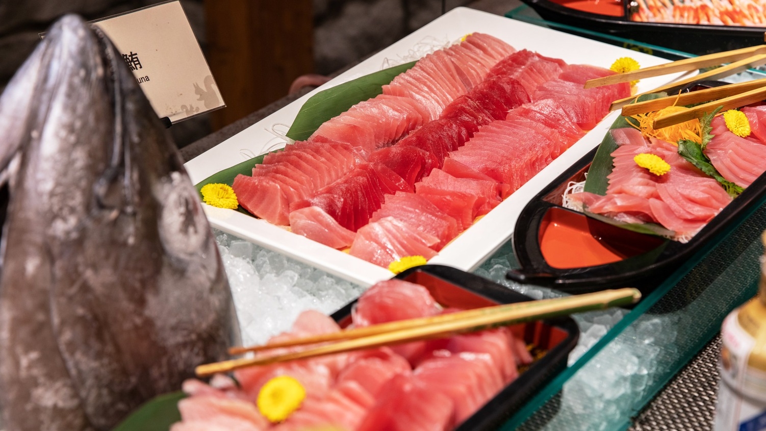 【大地の恵みが満載♪】新鮮な地元食材にこだわった約100種類の北海道ビュッフェを堪能！