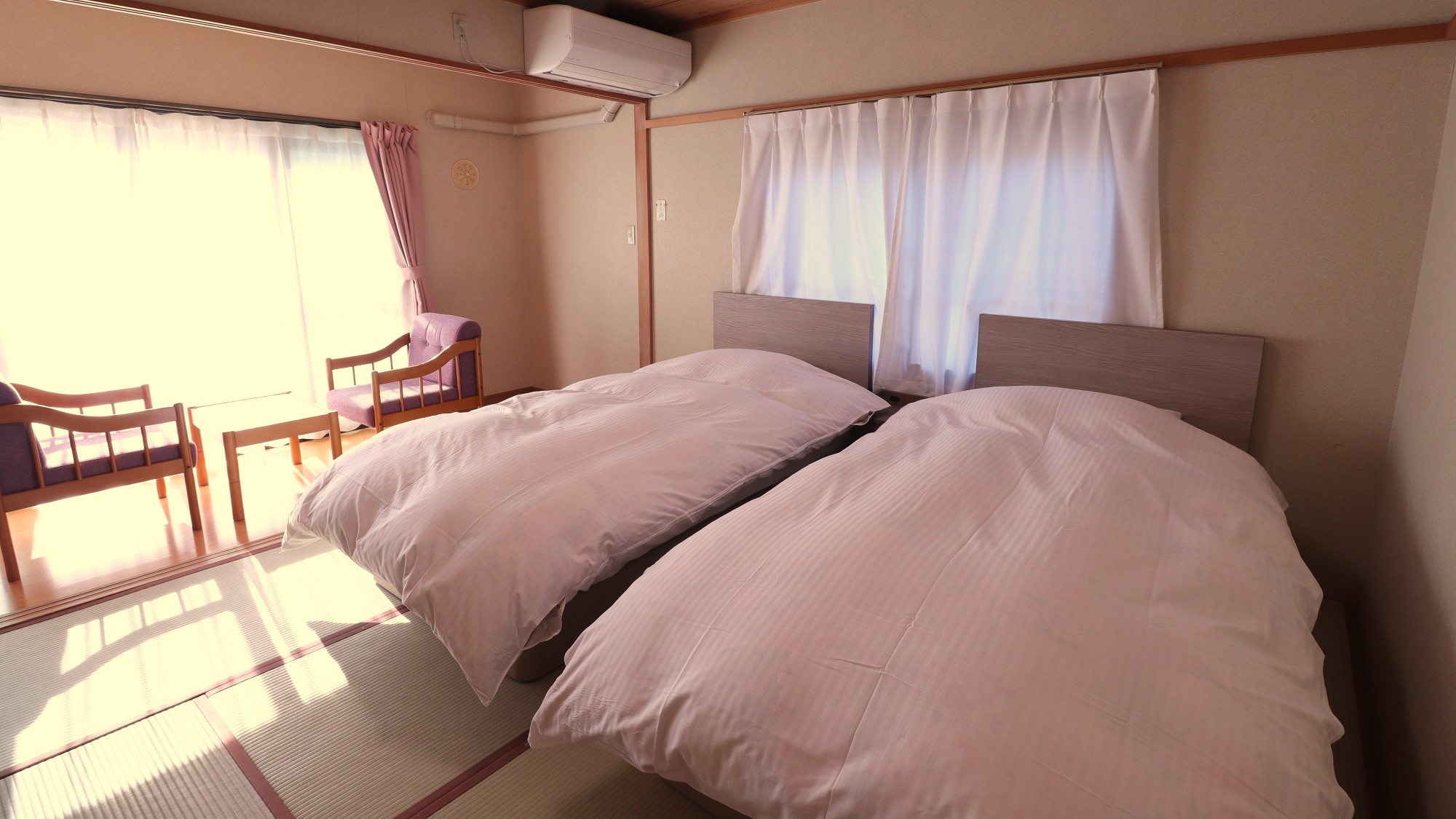 【和室８畳・ツインベッド　広縁付】ごゆっくりおくつろぎください