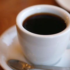 朝はコーヒーだけのお客様にもホットコーヒーをご用意。