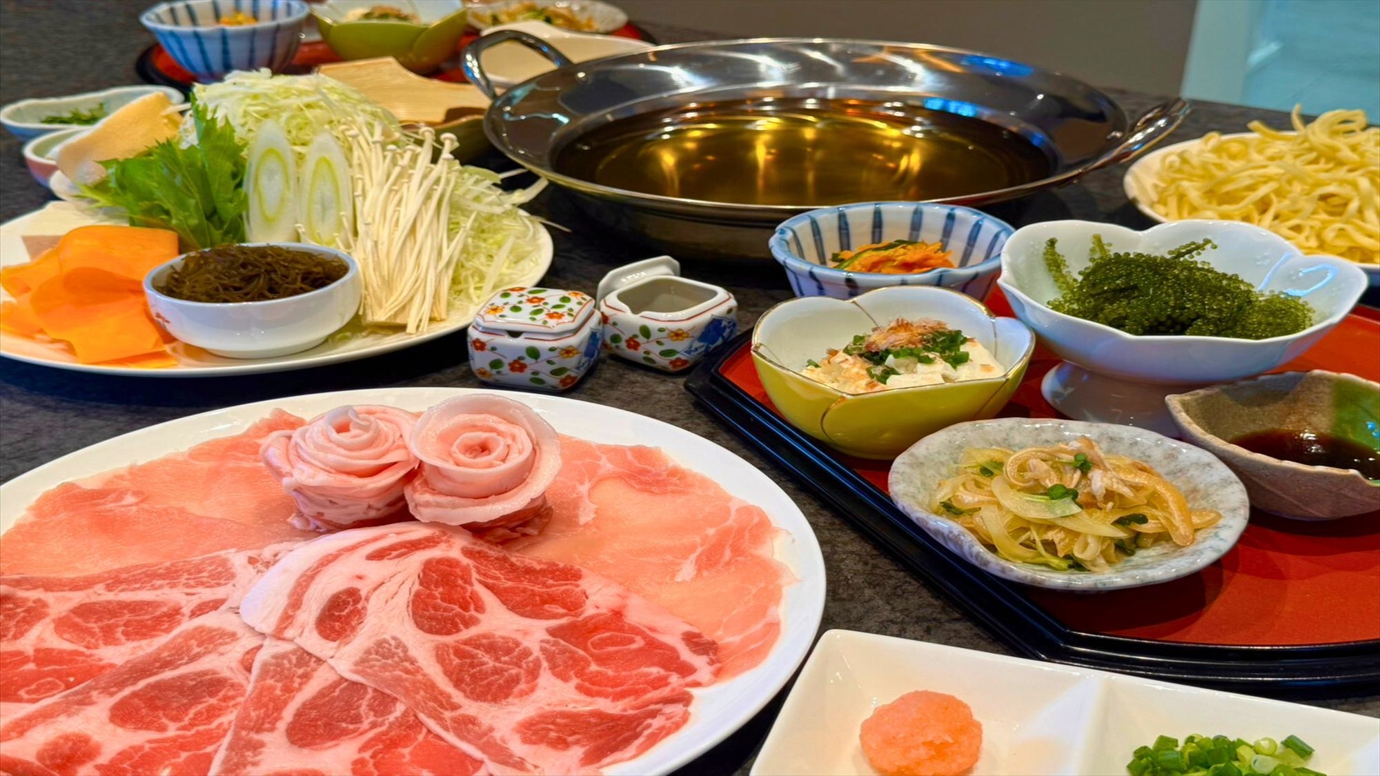 【期間限定プラン】2025年7月★リニューアルOPEN＼今だけ 40％OFF／＜夕朝食付き＞