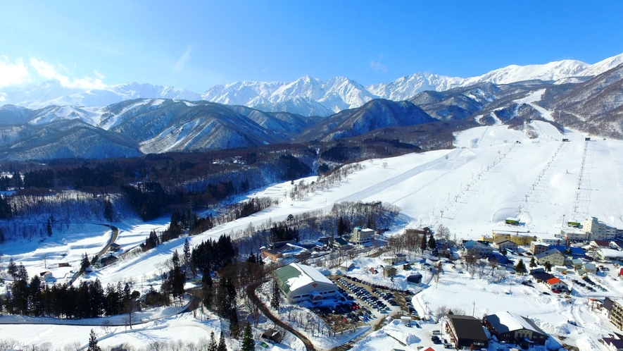 【栂池高原スキー場】積雪豊富なビッグゲレンデで遊びつくす！