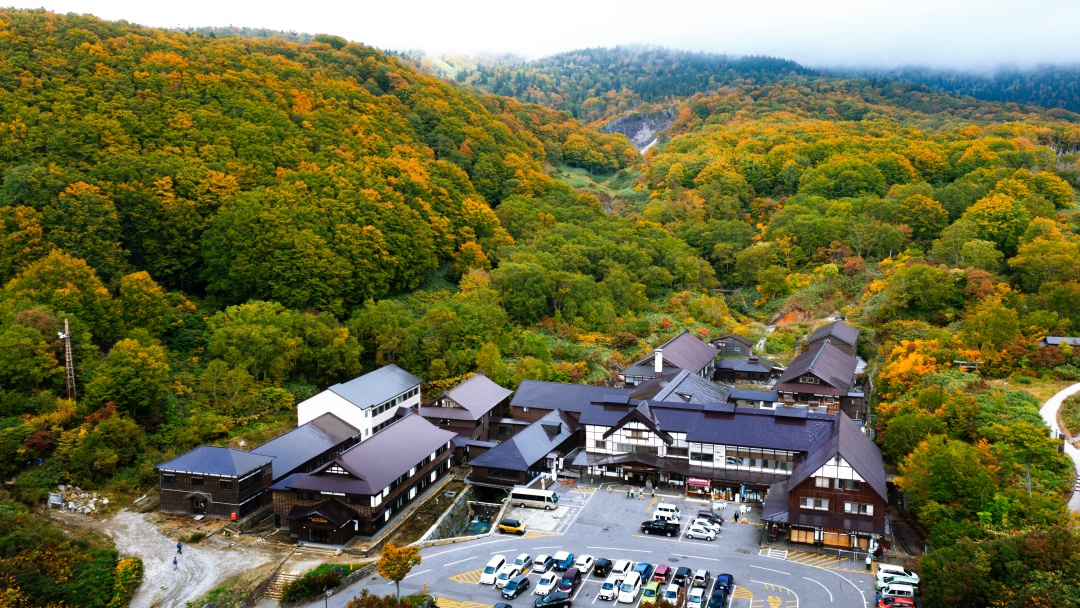 秋の酸ヶ湯温泉旅館