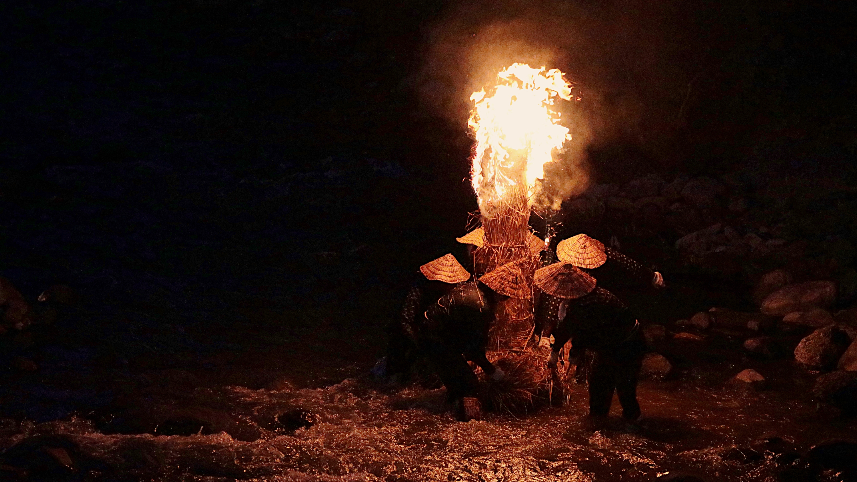 大川原の火流し2025