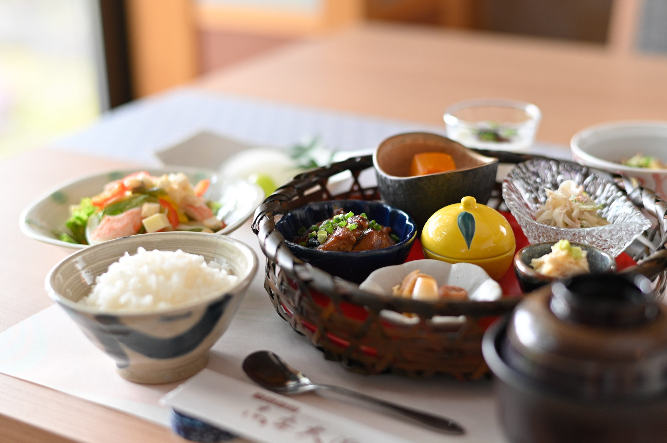 【のんびりプラン】♪お宿でゆっくりくつろぎたい♪ レイトチェックアウト（14：00）＆昼食付き