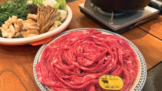 *兵庫ブランド牛「但馬牛」すき焼きorしゃぶしゃぶの選べる鍋特別コース