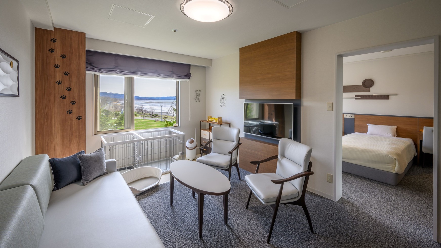 【湖岸側】ワンちゃんルームツイン