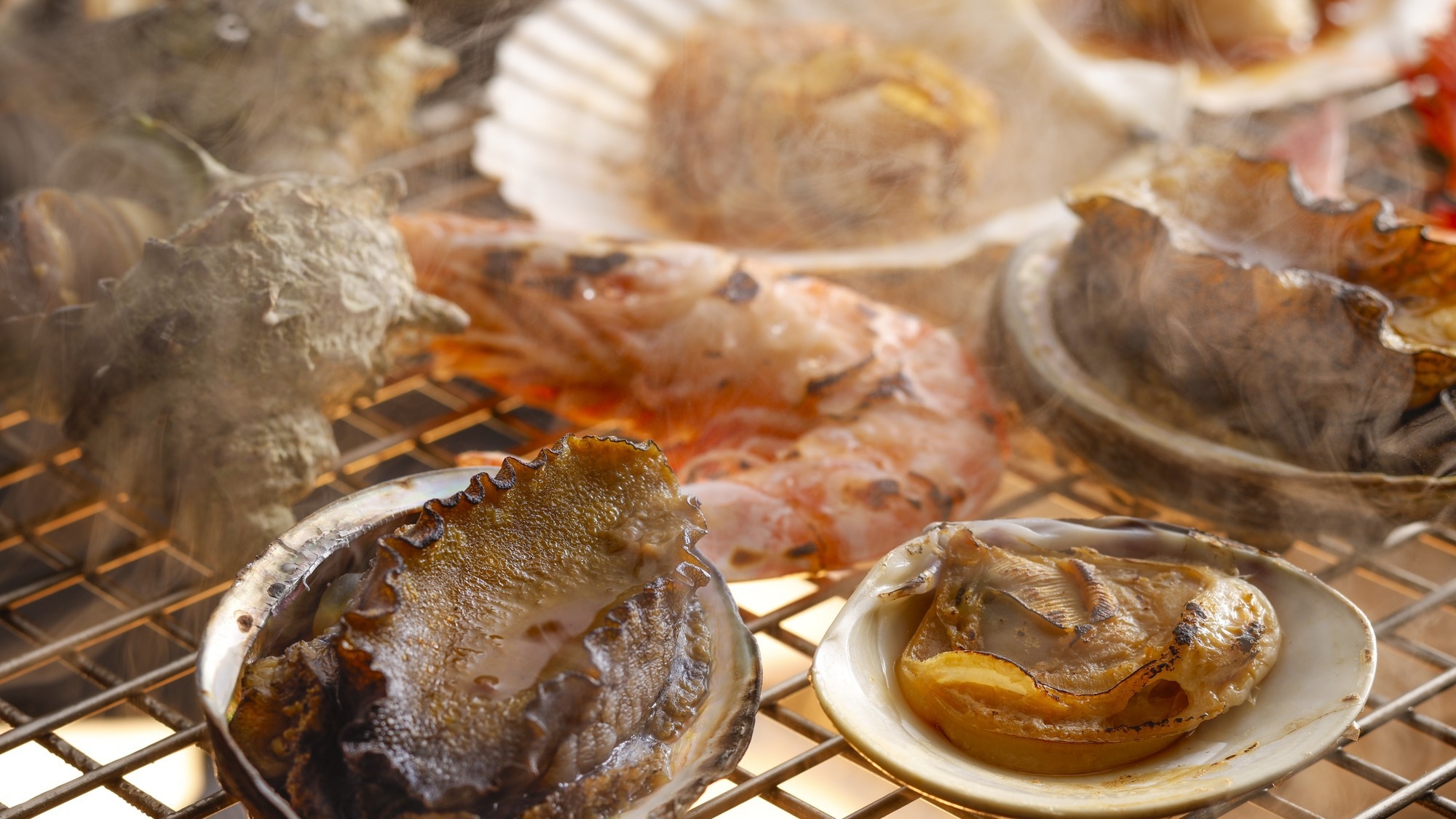 瀬戸内海鮮浜焼きプラン〜焼ける音までごちそう！鮑・海老・旬魚を目の前で焼き上げる、瀬戸内の海の幸会席