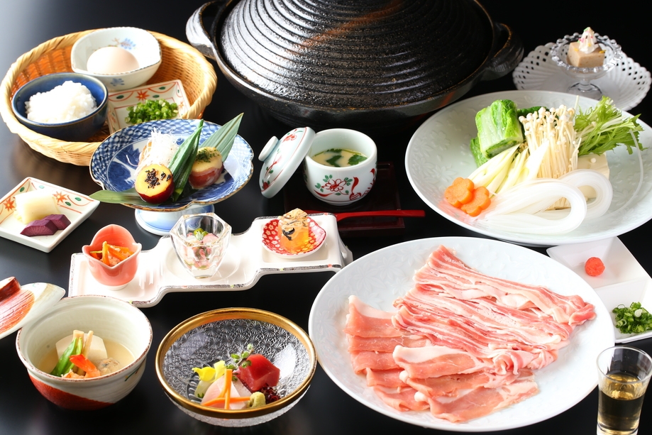 ★特定日限定★ 当館に泊まるなら食事付き！限定 二食付プラン
