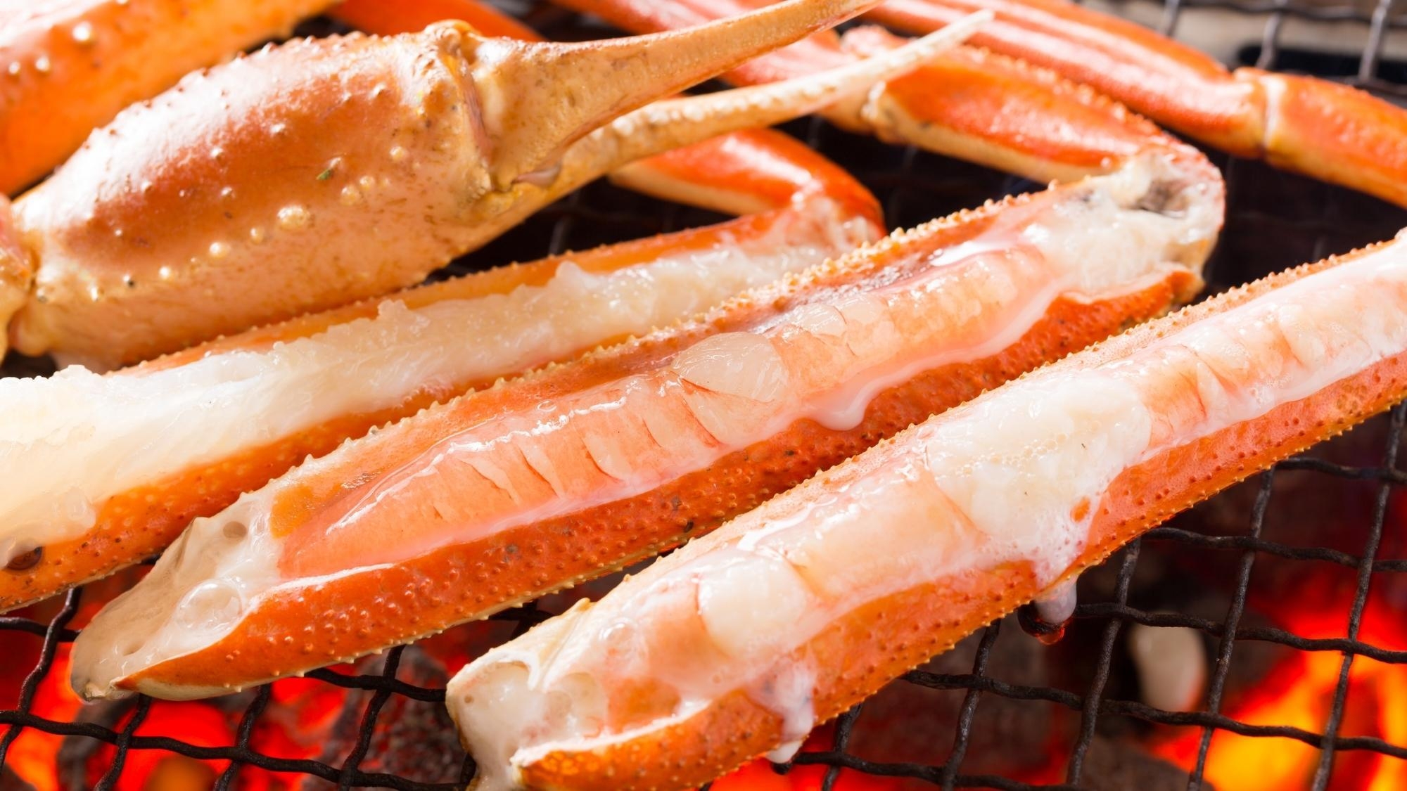 【冬限定｜松葉ガニ】選別された新鮮な松葉ガニ堪能コース◇炭火焼きかに、かに刺し、かに鍋で味わい尽くす