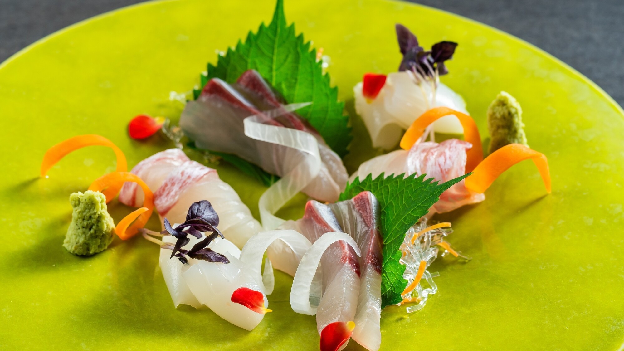 【土地の恵み会席】博多和牛炙りや三海灘の幸のお刺身などお肉も魚介も楽しめる