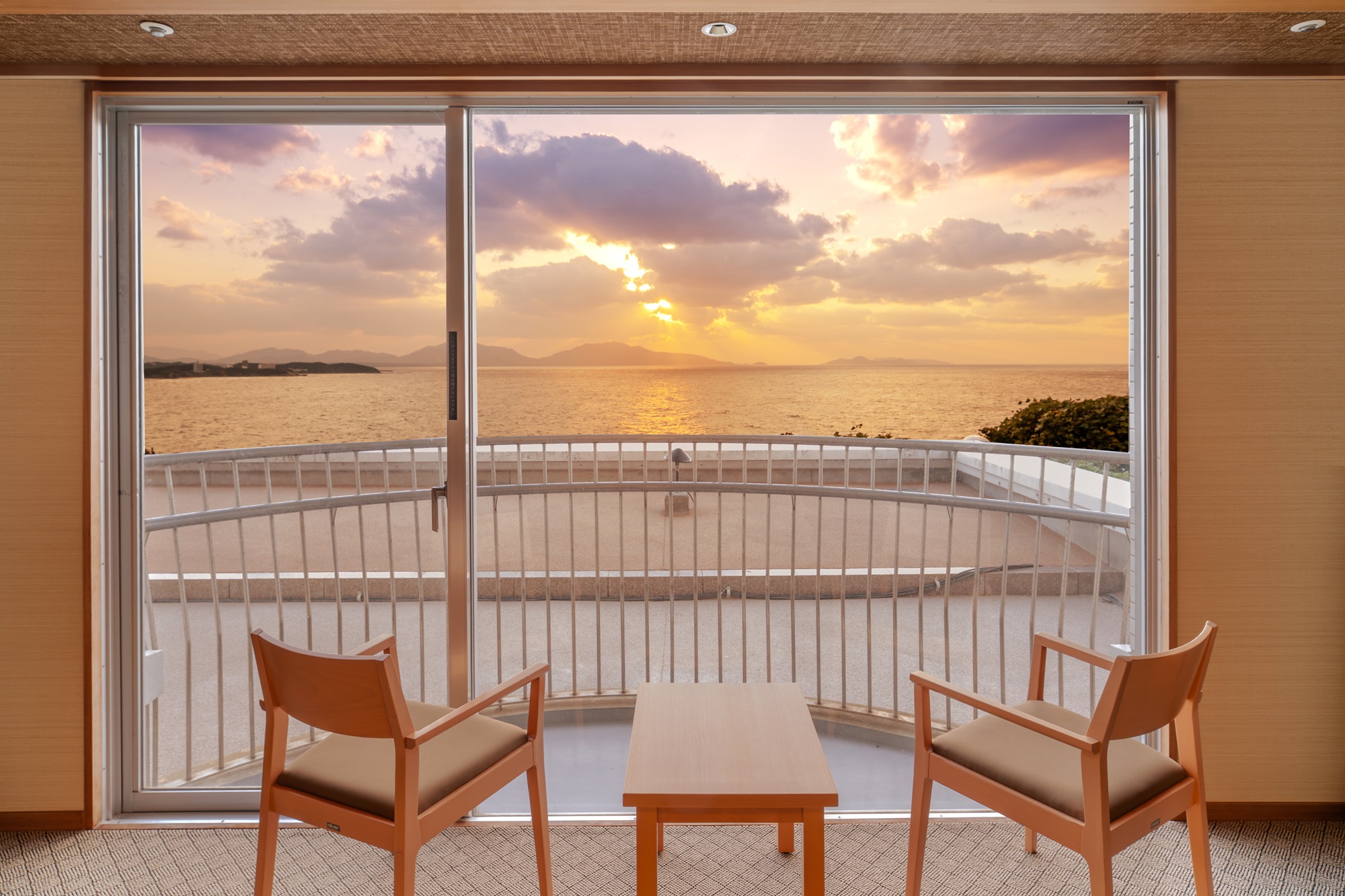 【オーシャンビュールーム】