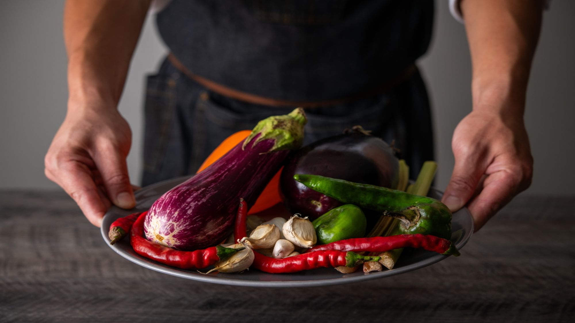 【7/1～】地元野菜や厳選食材を使った出来立ての料理を、お好きなだけお楽しみください
