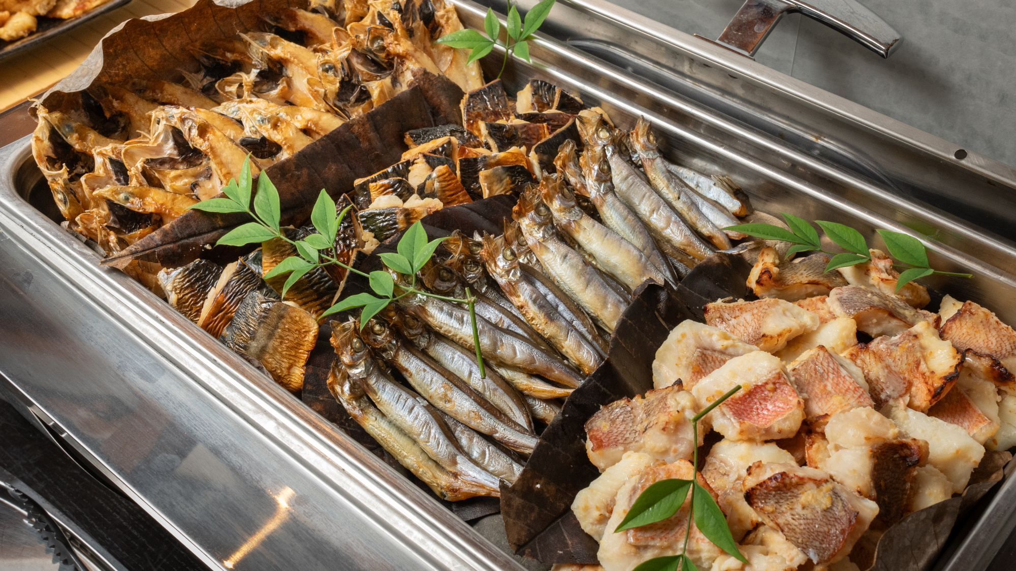 【朝食バイキング】定番メニューから郷土料理まで豊富なメニューをご用意しています