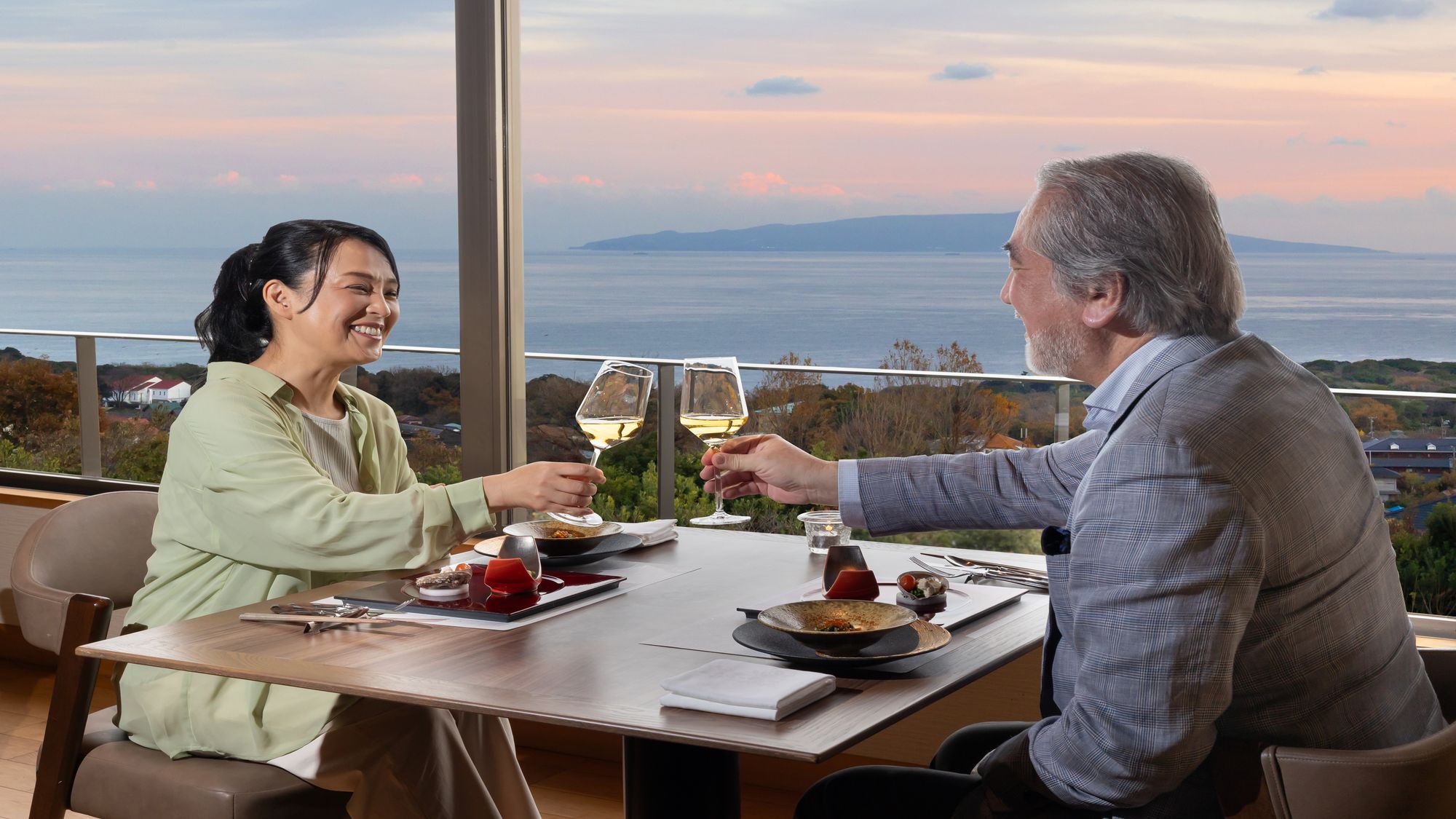 【7/1～オールインクルーシブホテルへ生まれ変わります！】食事中もドリンクフリー（イメージ）