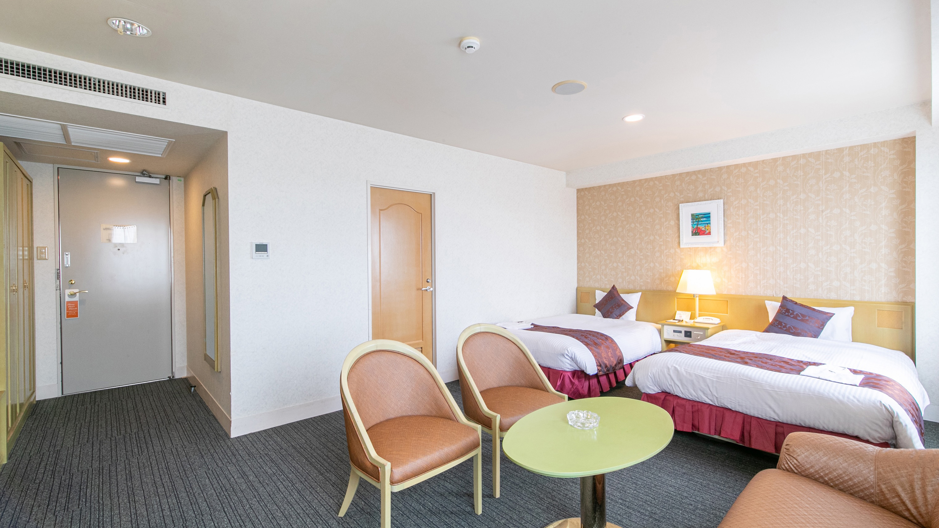 デラックスツイン