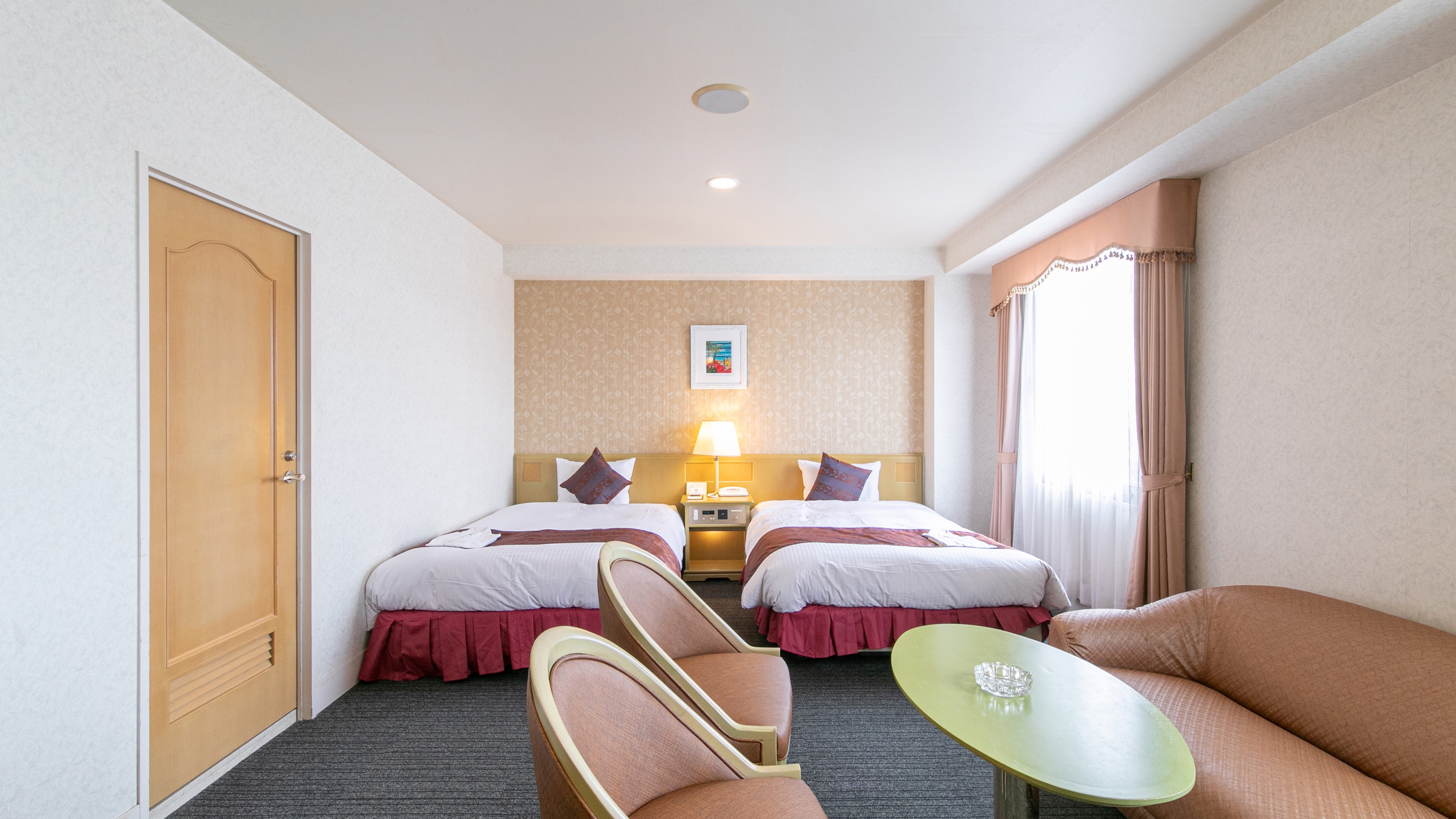 デラックスツイン