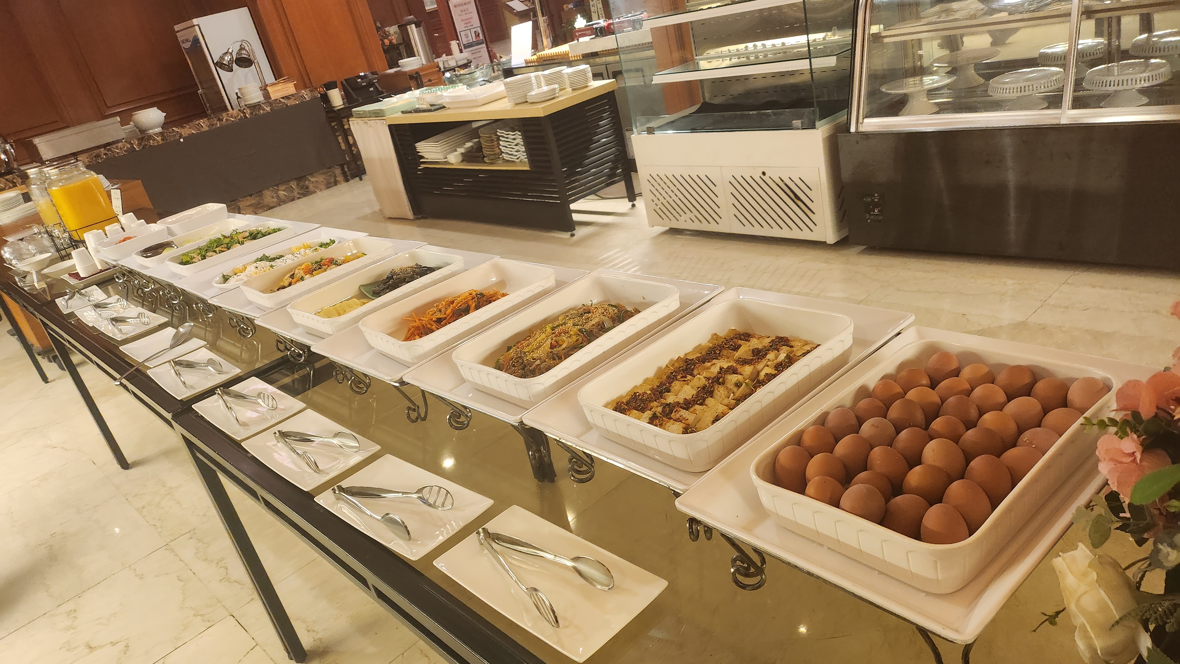 朝食レストラン