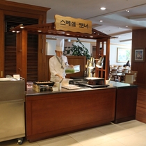 韓国料理バイキングレストラン ウンハス