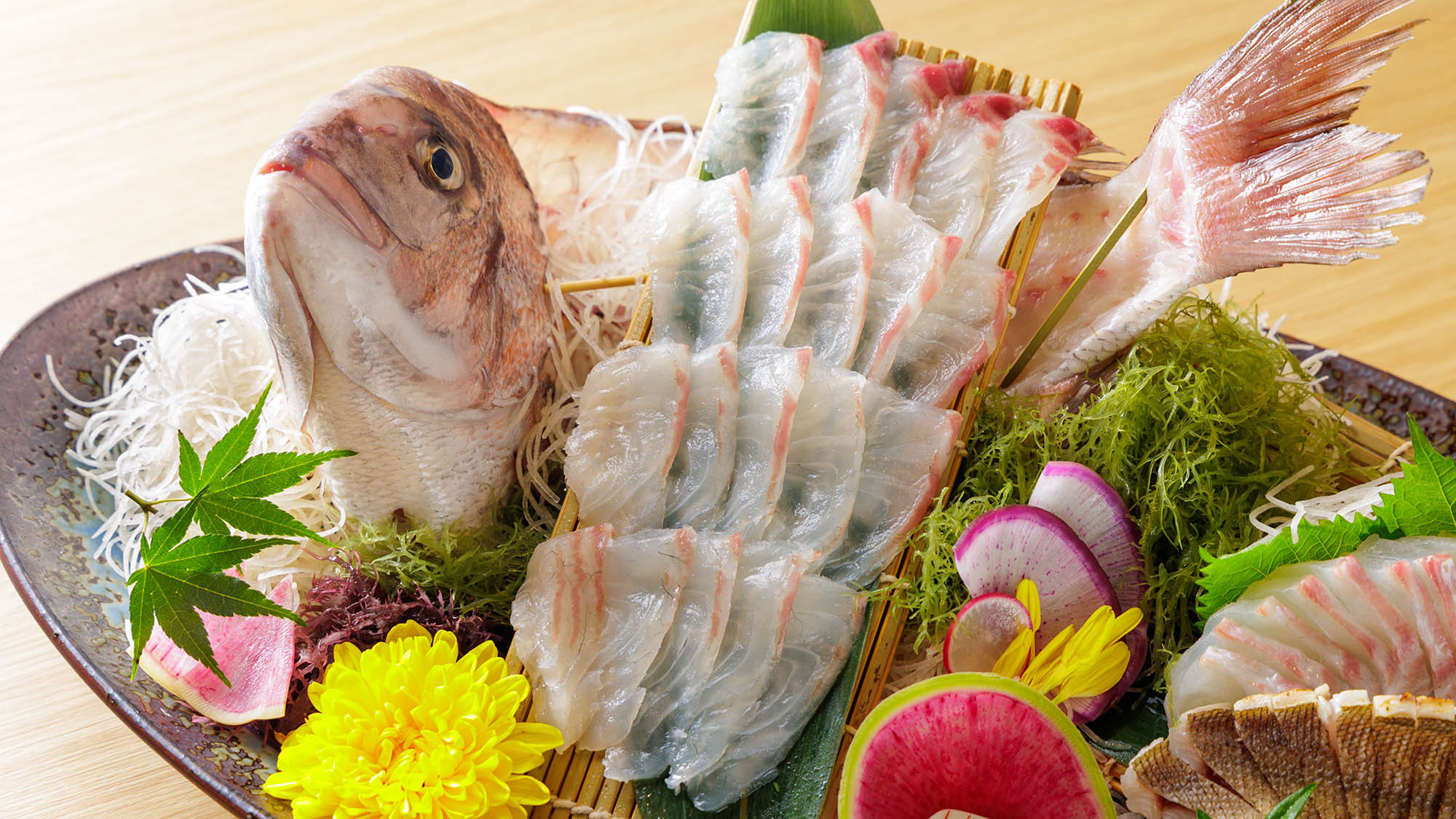 和洋ビュッフェ　2F 博多 飛うお　お刺身