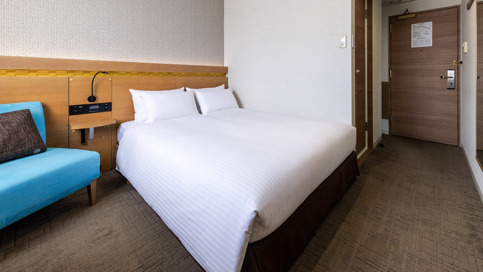 シングルルーム14.6㎡　ベッド幅140cm×200cm