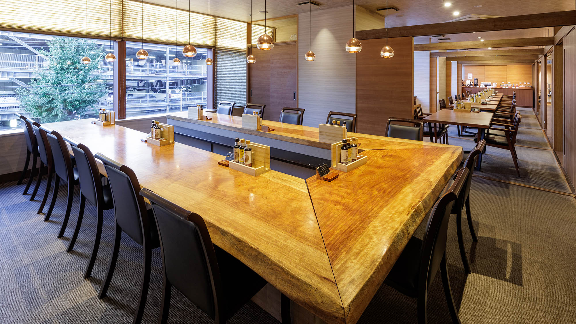 店内（グループ向け）