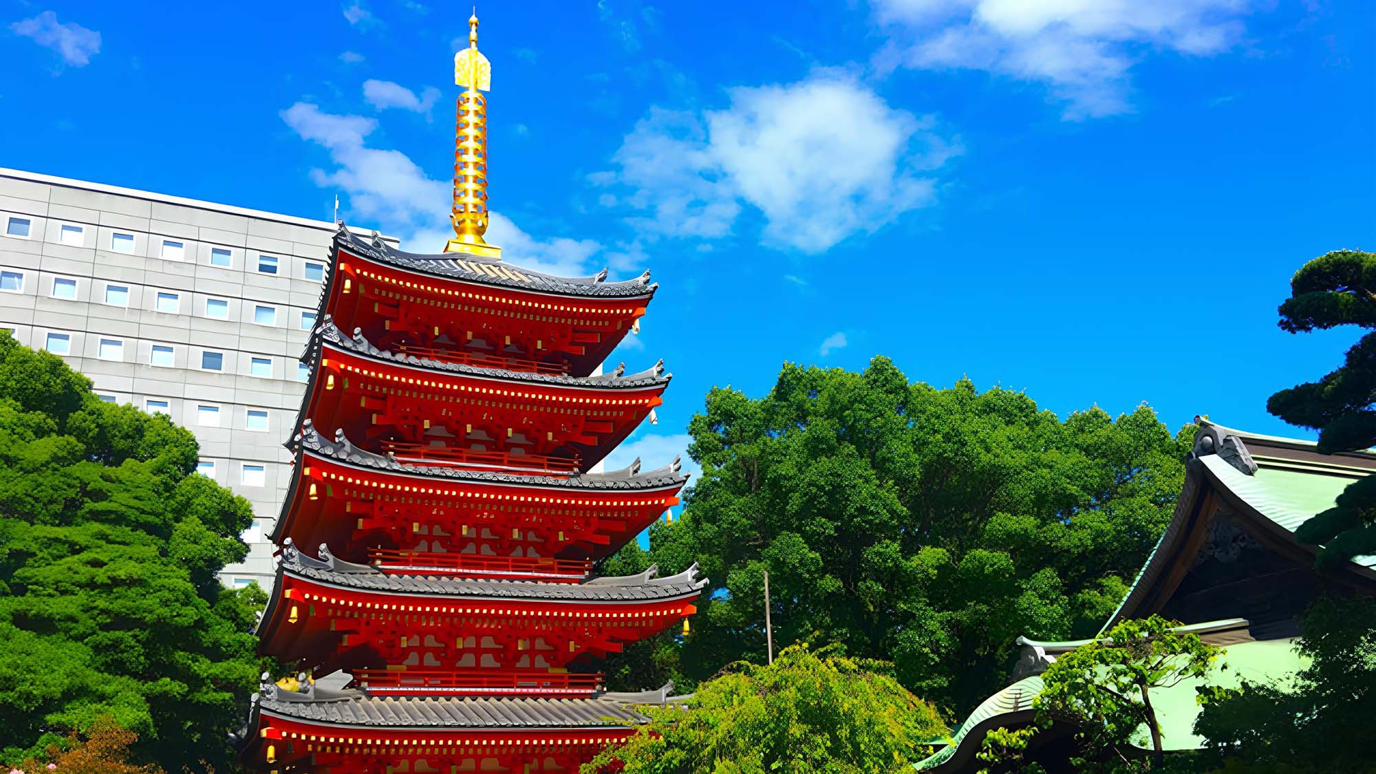 初夏の福岡・東長寺「五重塔」、当ホテルから徒歩５分