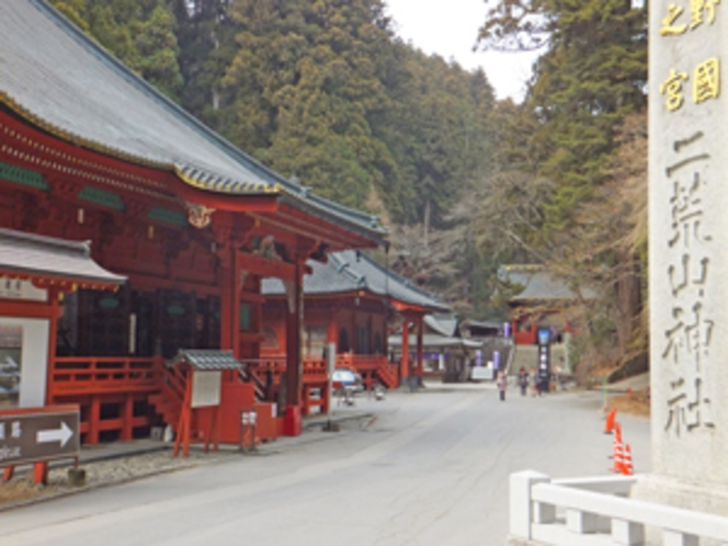 二荒山神社より大猷院へ