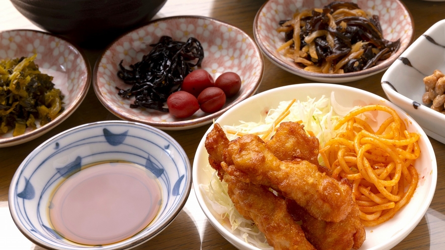 朝食一例（和軽食）