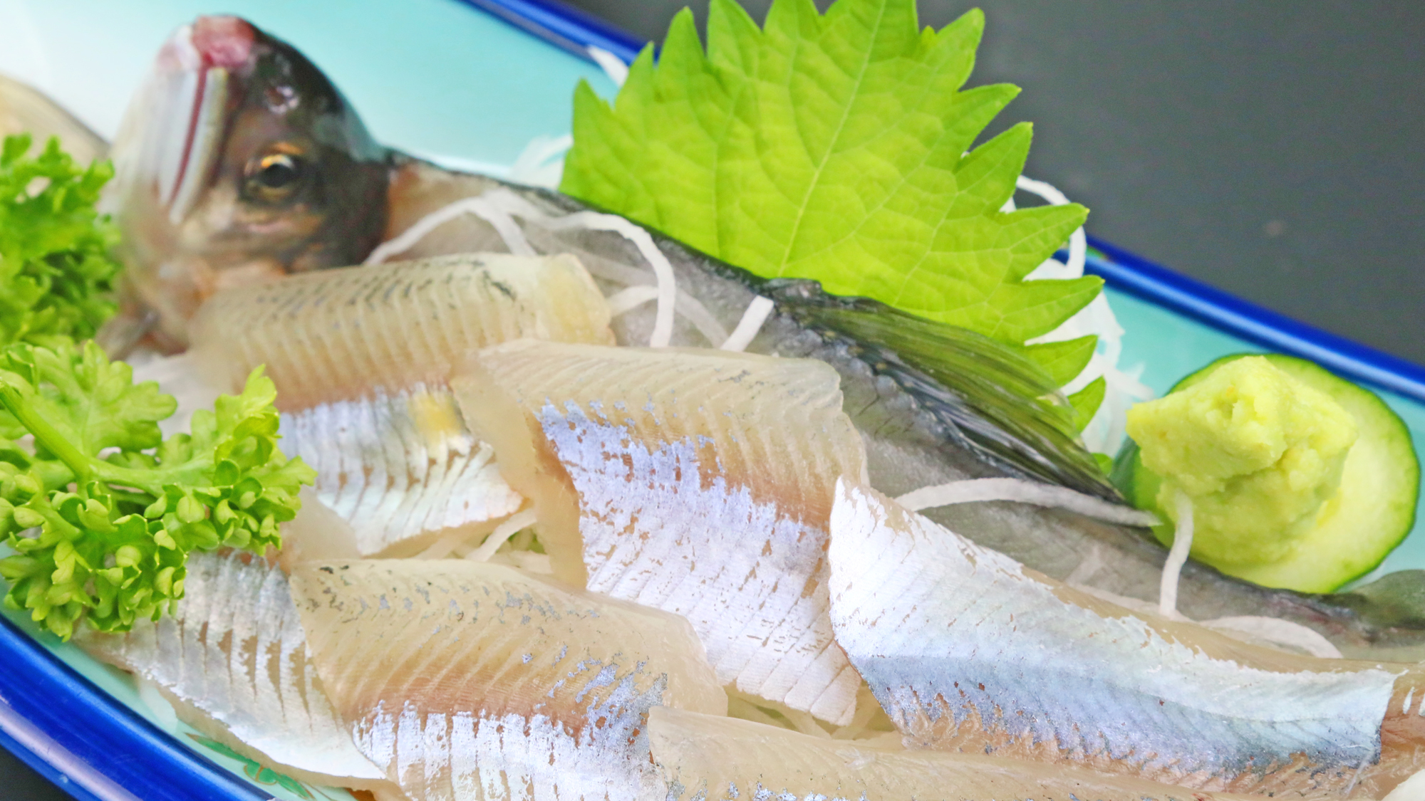 夕食料理一例★旬の川魚の刺身