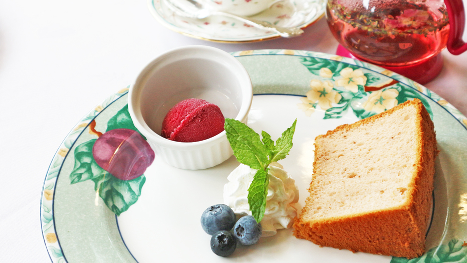 【女性のための一人旅】自分へのご褒美★バラ風呂と美味しい洋食でリフレッシュ＜1泊2食付＞