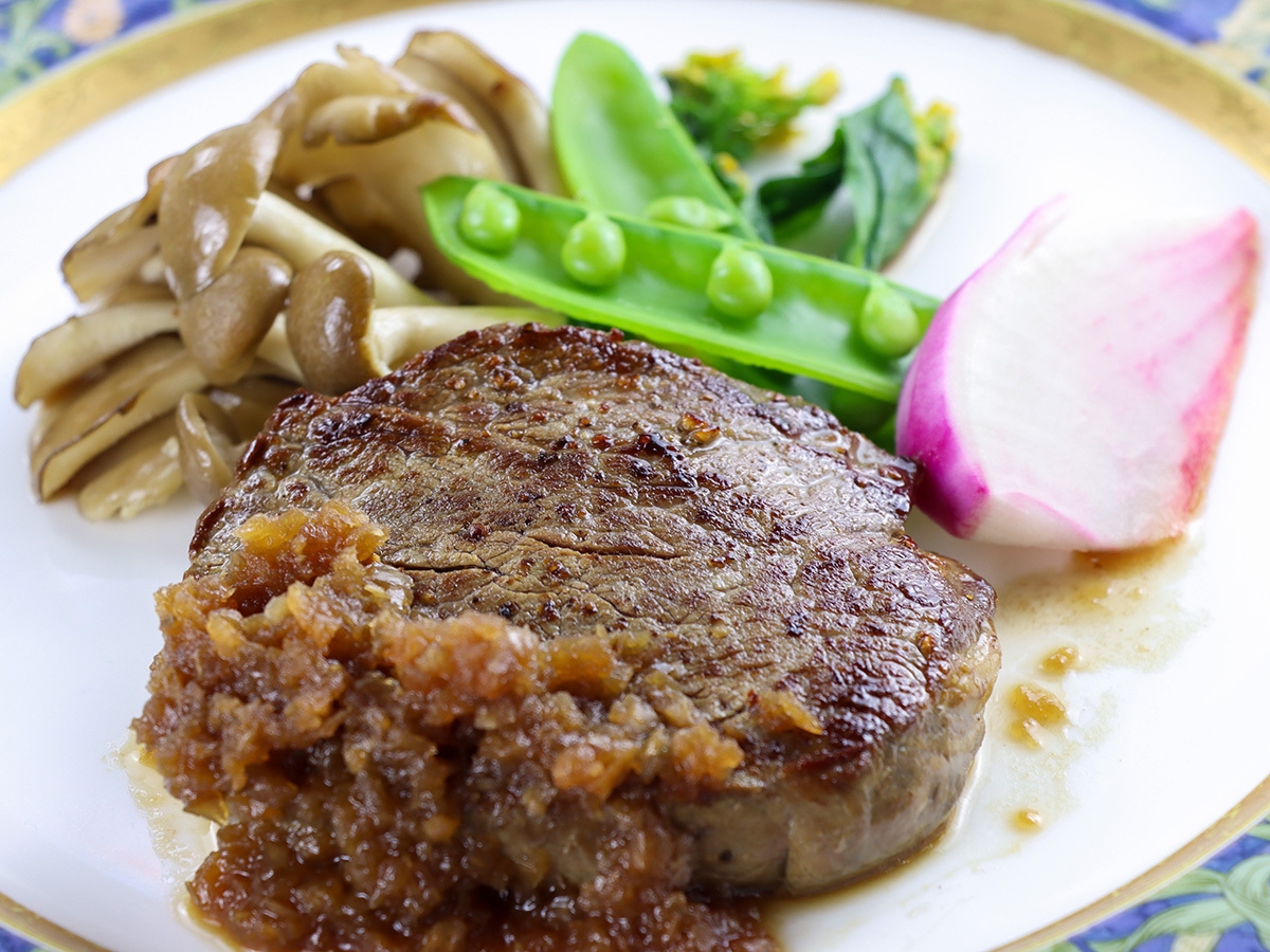 【女性グループ限定♪】嬉しい特典付き☆食と温泉を楽しむ《2食付プラン》