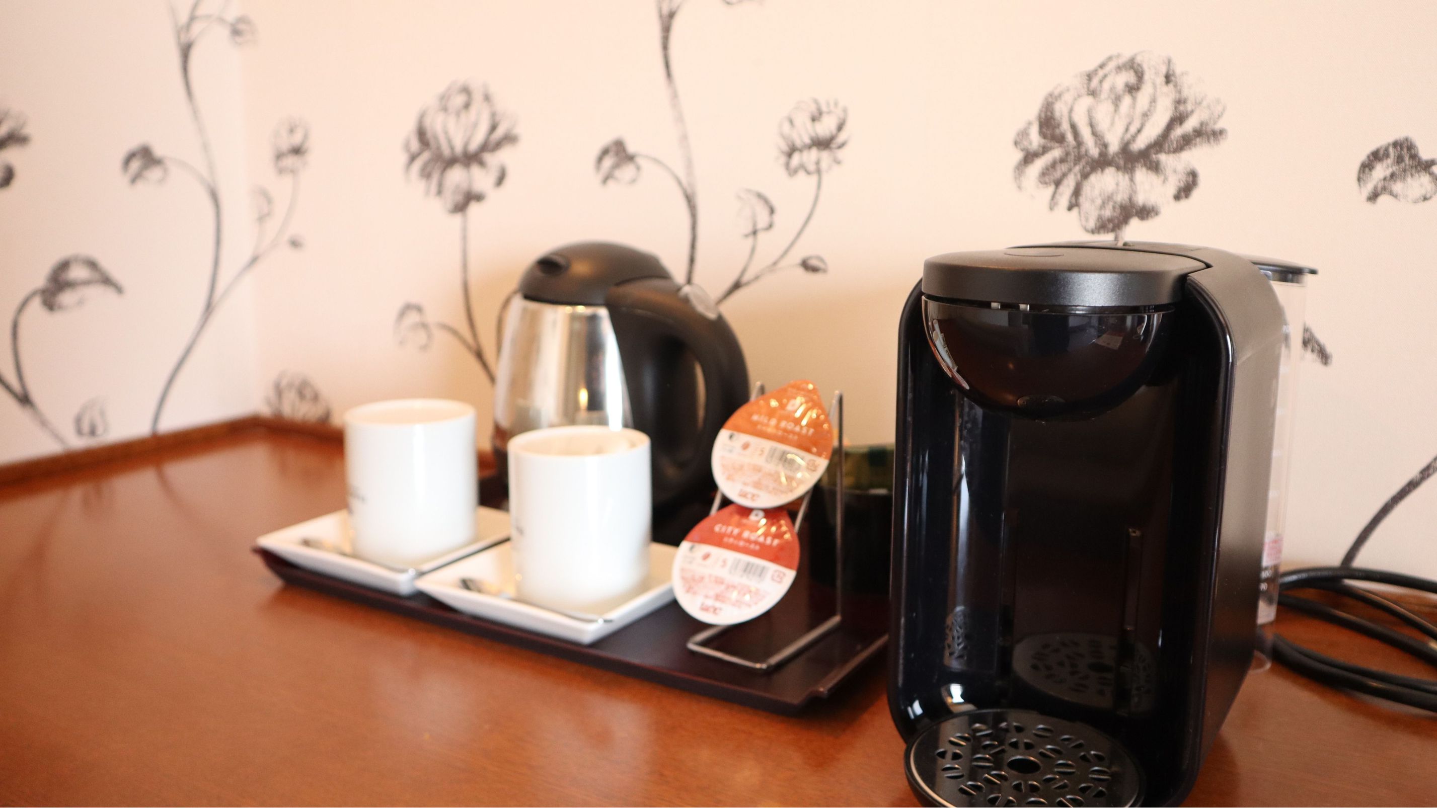 【プレミアダブル　客室設備】UCC「Drip Pod」コーヒーマシン