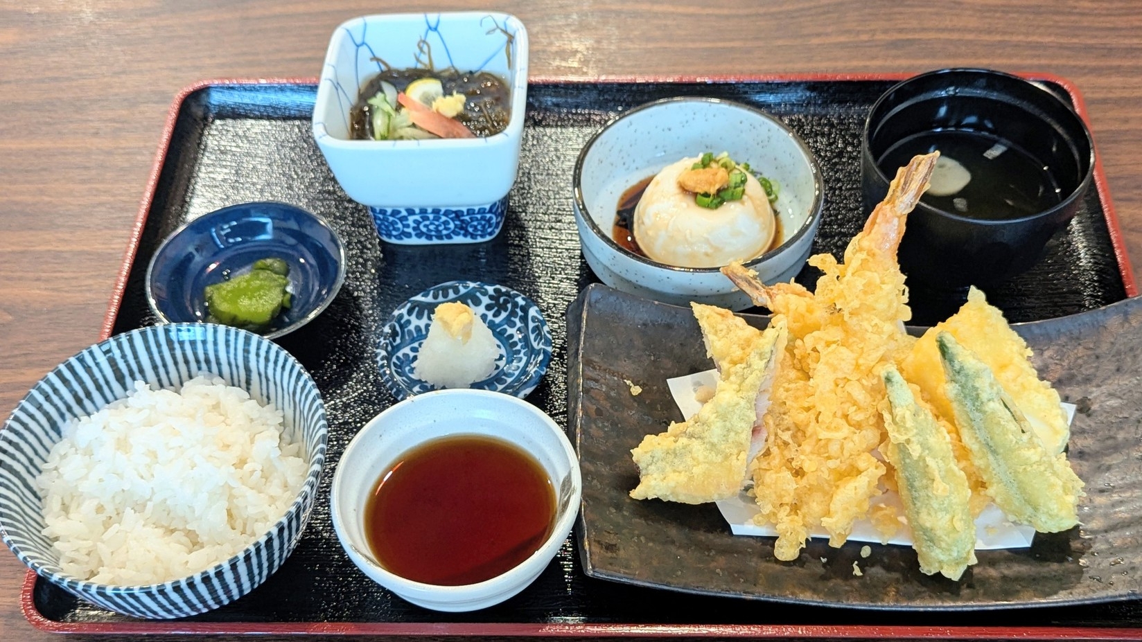【２食付】提携居酒屋で夕食♪選べる定食＆ソフトドリンク付きプラン