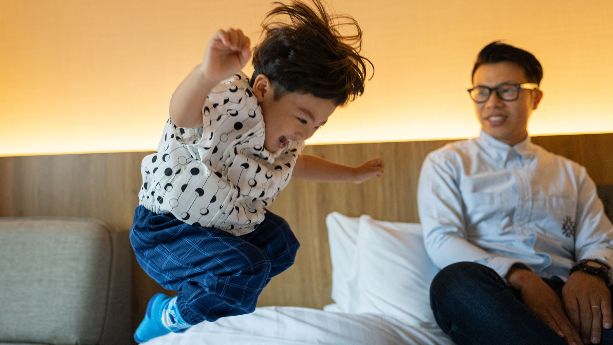 久しぶりの旅行に、ボクもテンションMAX！家族の楽しい時間のはじまりです♪