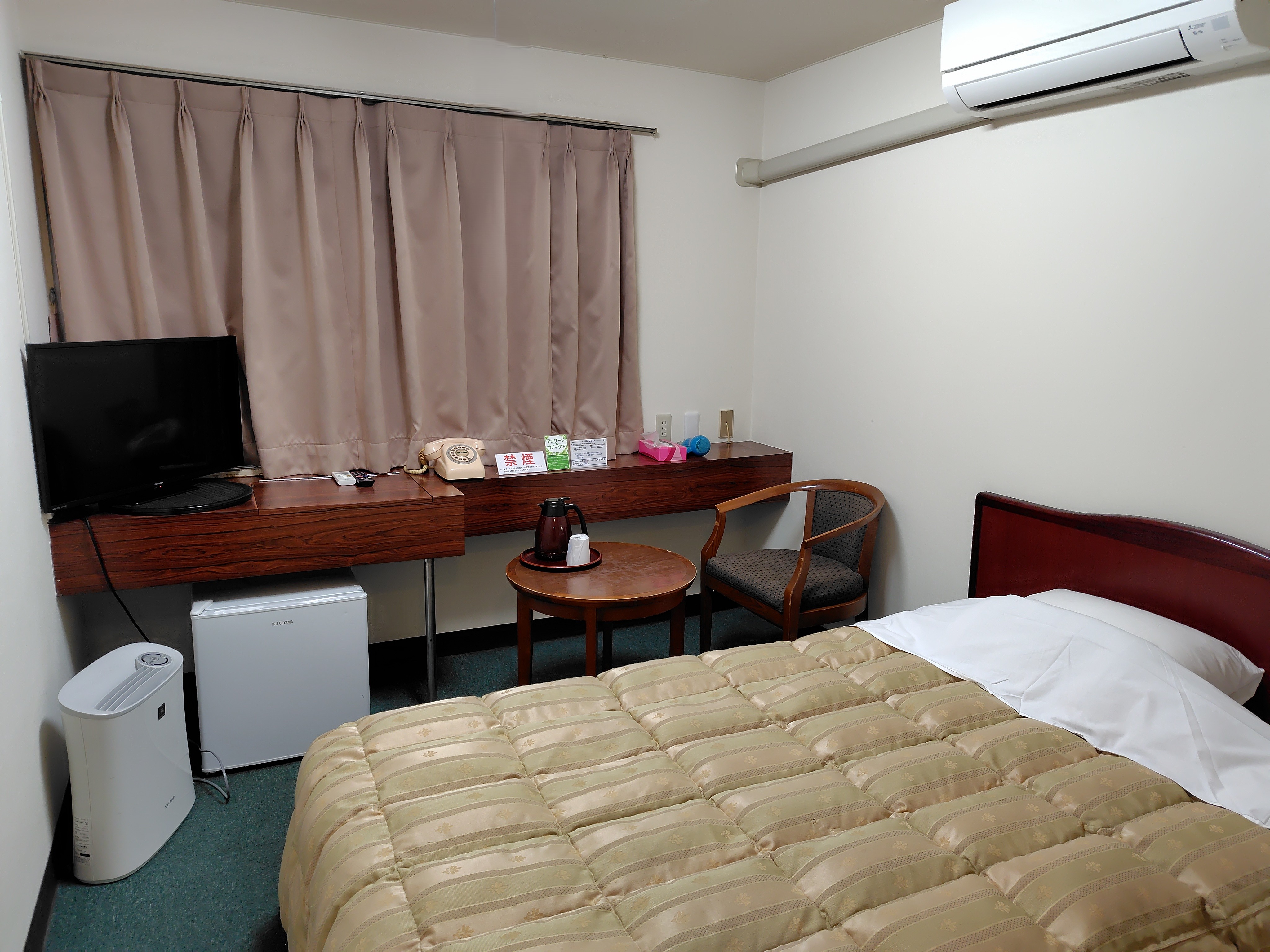 シングルルーム（セミダブルベッド利用）禁煙ルーム