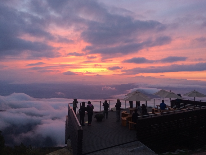 竜王ソラテラスの夕日