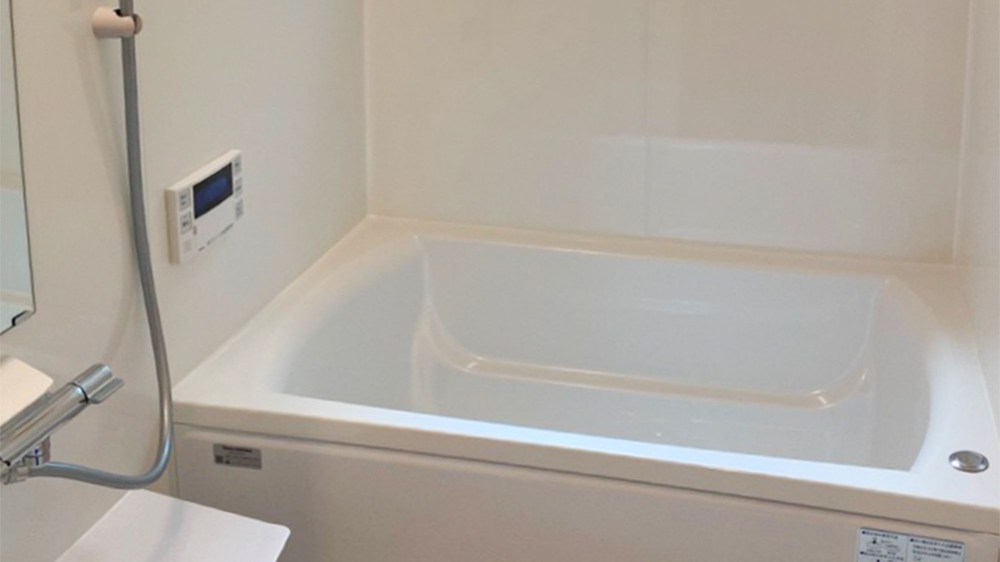 ・ハイグレードトレーラー&rsquo;グランデ&rsquo;　システムバスを導入しております