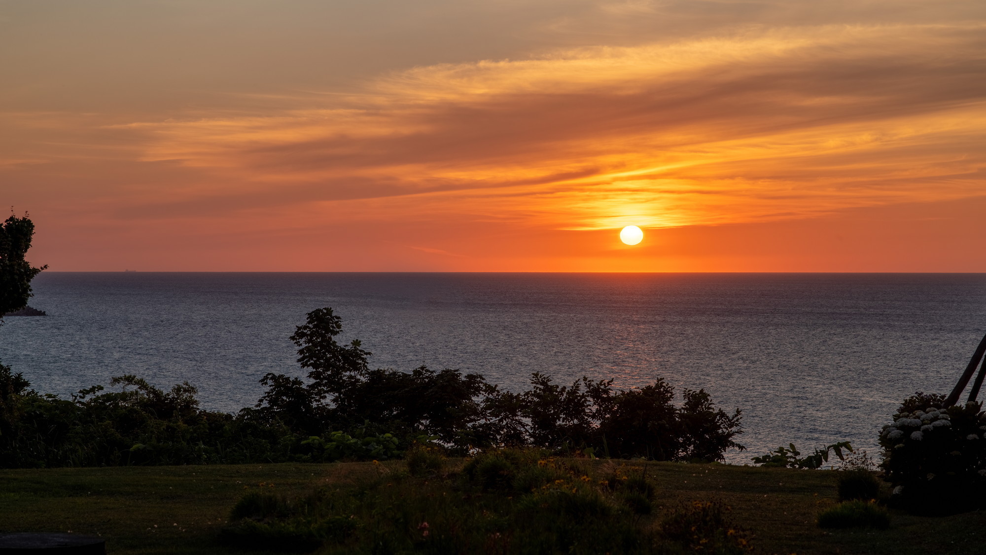 【5〜7月限定】日本海に沈む夕陽の絶景を楽しむオリジナルビュッフェプラン〜オールインクルーシブ〜