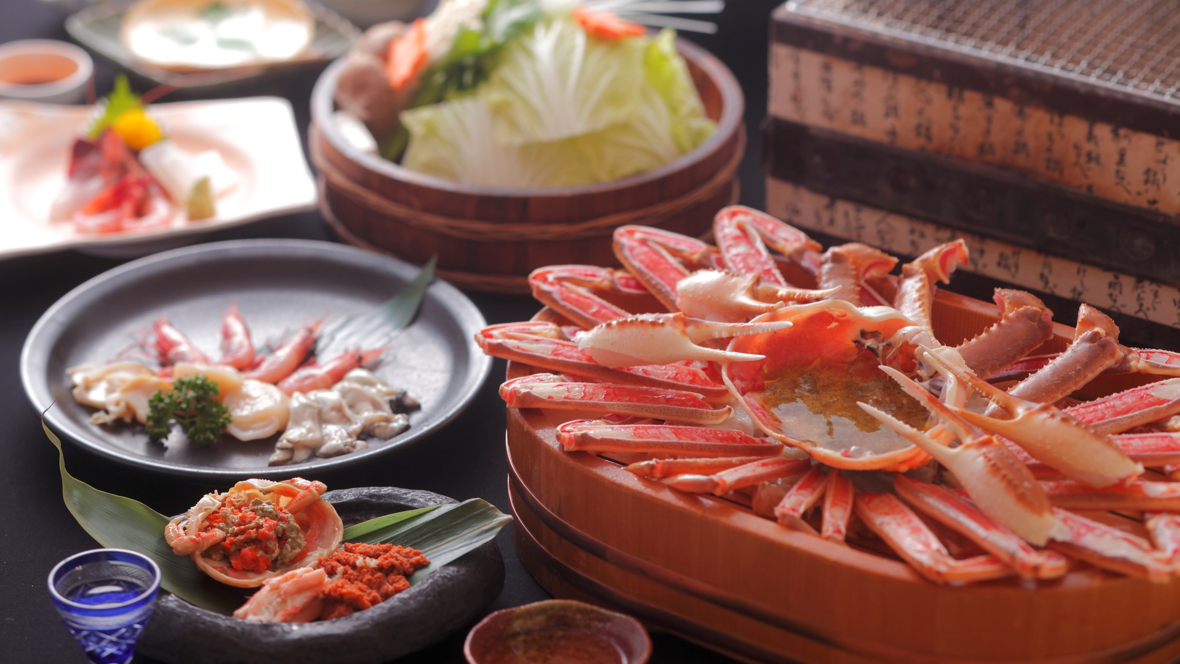 【冬・少量美味】北洋産ズワイガニ2人で1杯をお好きな食べ方で！カニ刺しや焼きガニ、カニしゃぶで食す！