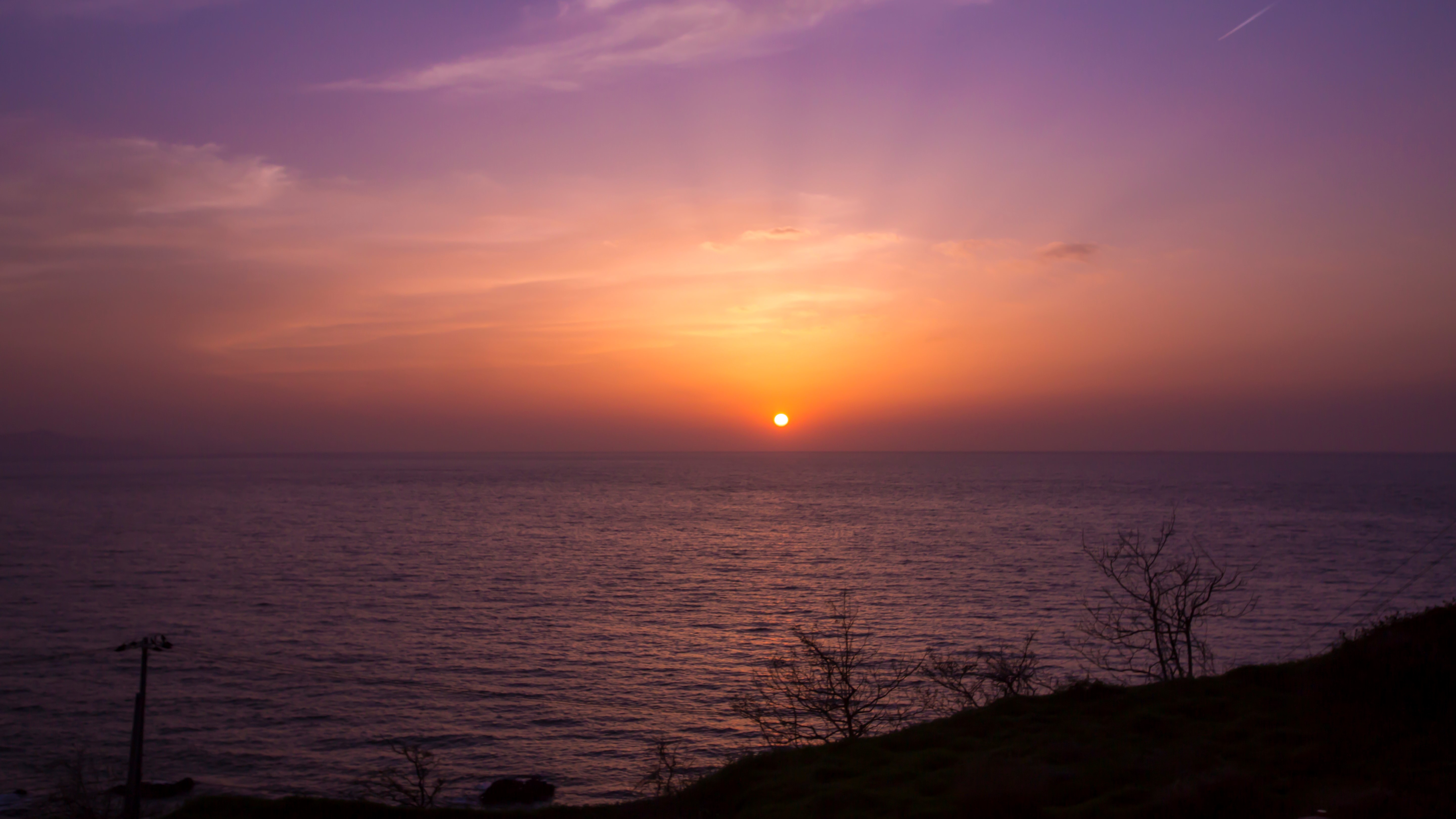 【寿海亭からの夕景】刻一刻と変わる夕景は息をのむような美しさ。