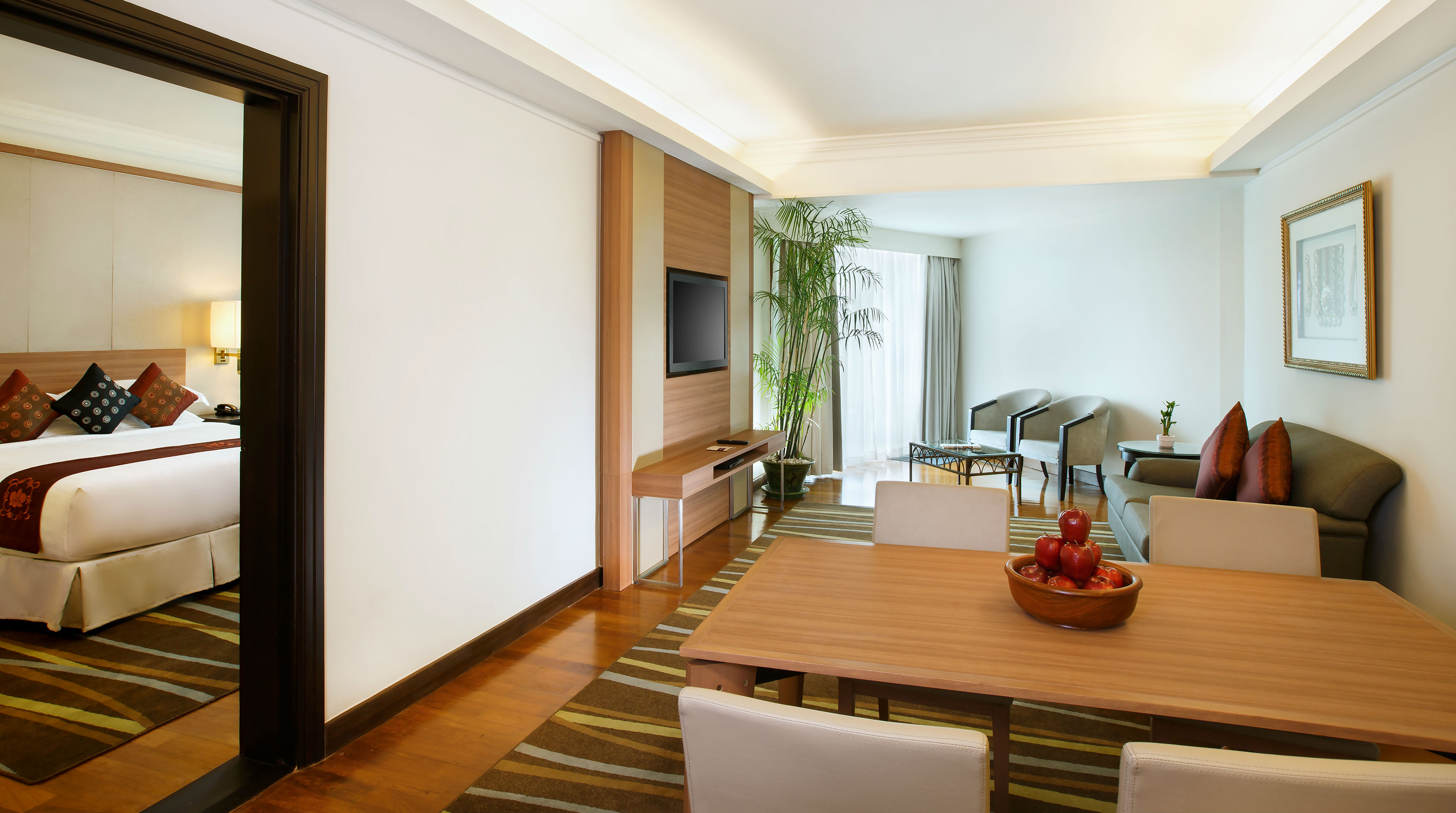 プレミアムサービススイート（約80平米）