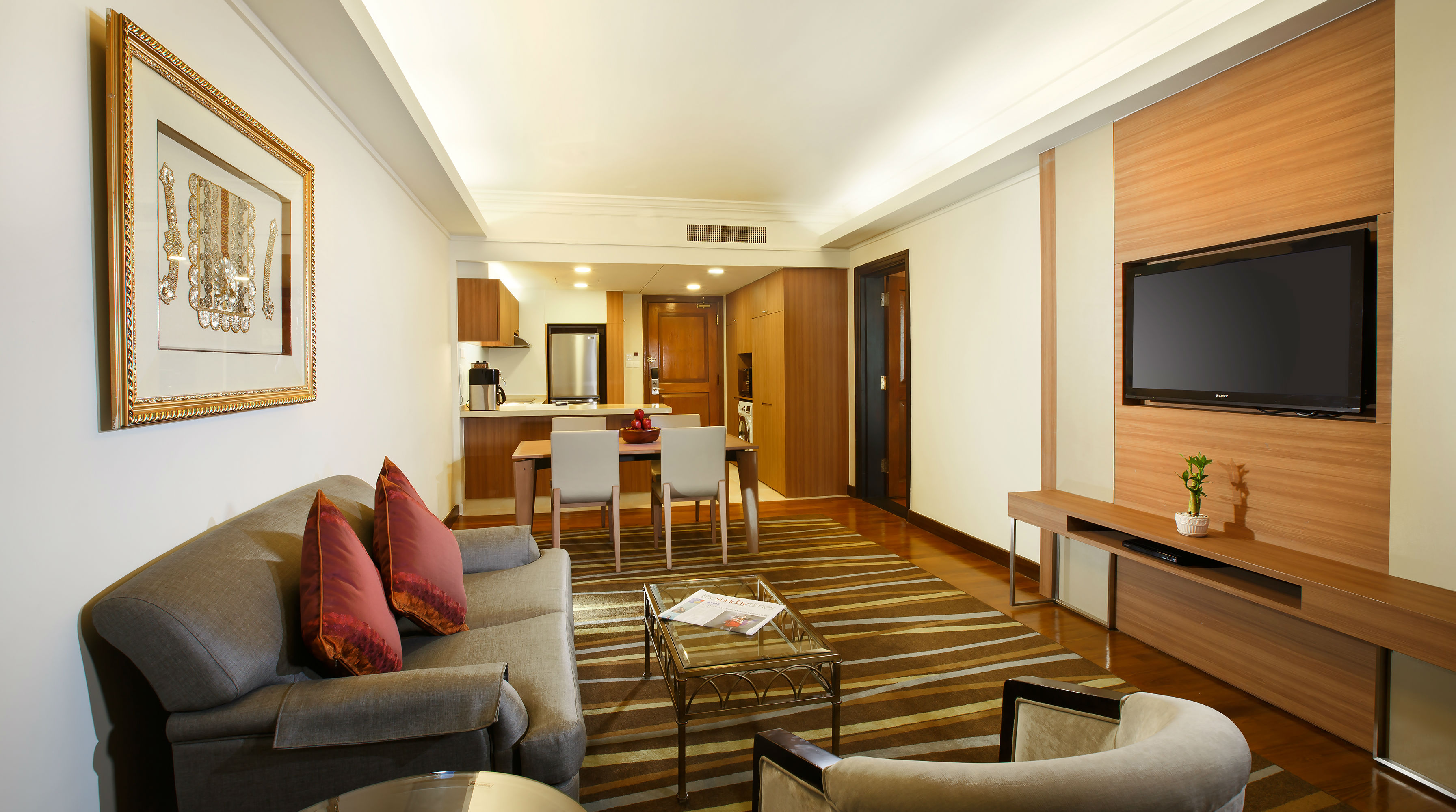 プレミアムサービススイート【リビングルーム】（約80平米）