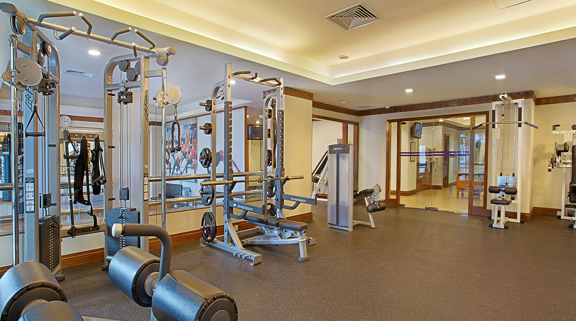 フィットネスセンター