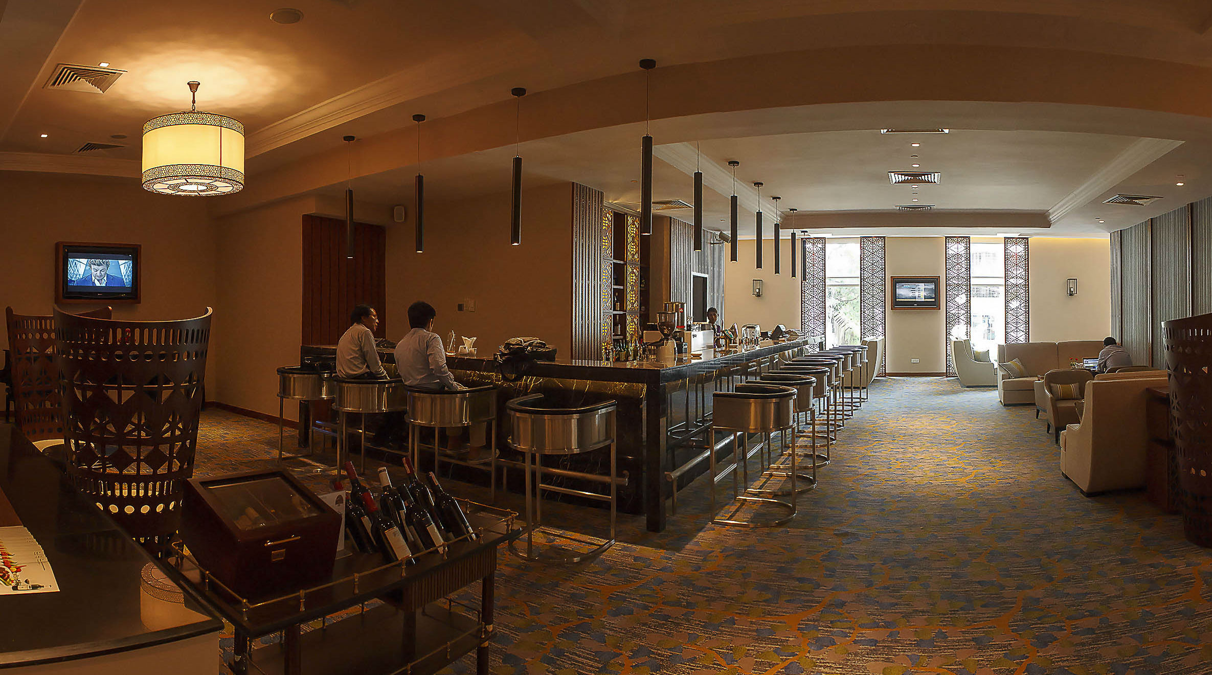 ホテルロビーバー