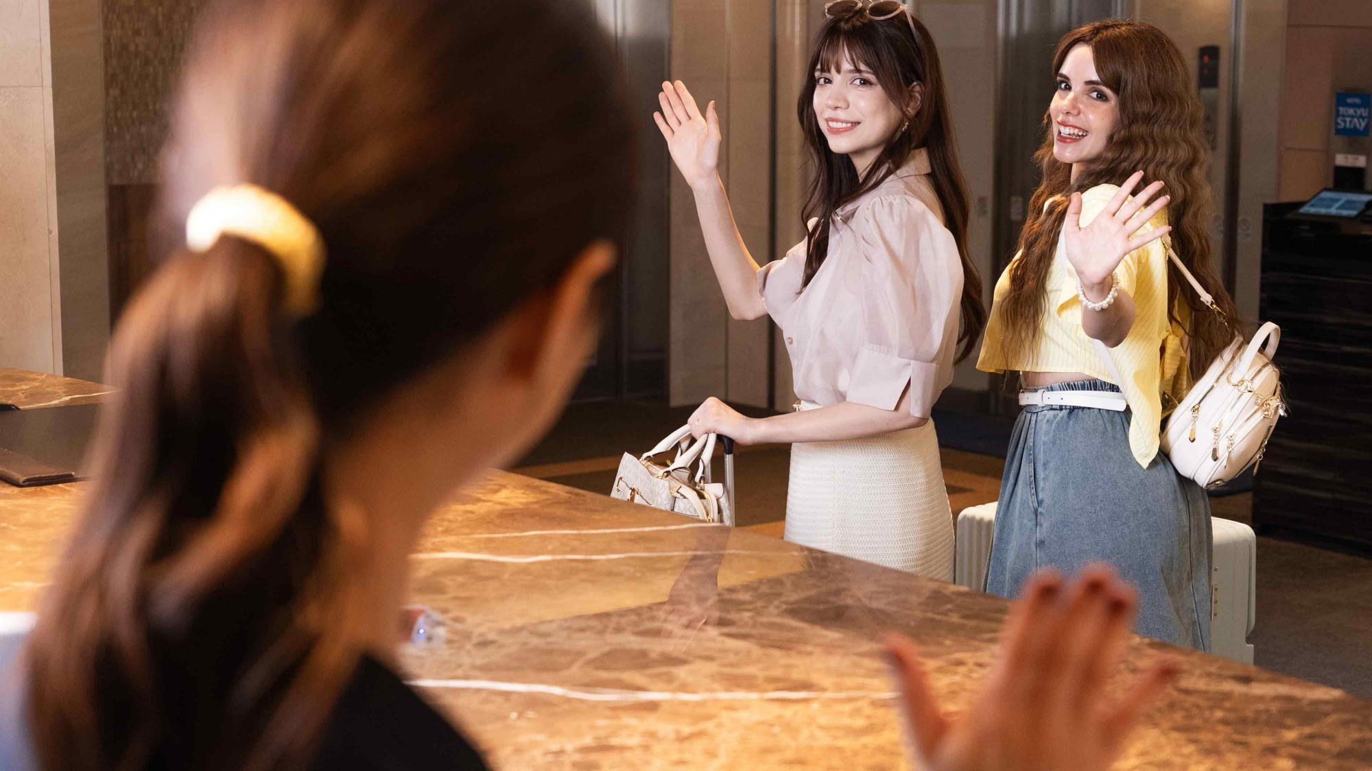 【フロント】旅の始まりを、笑顔でお迎えします。